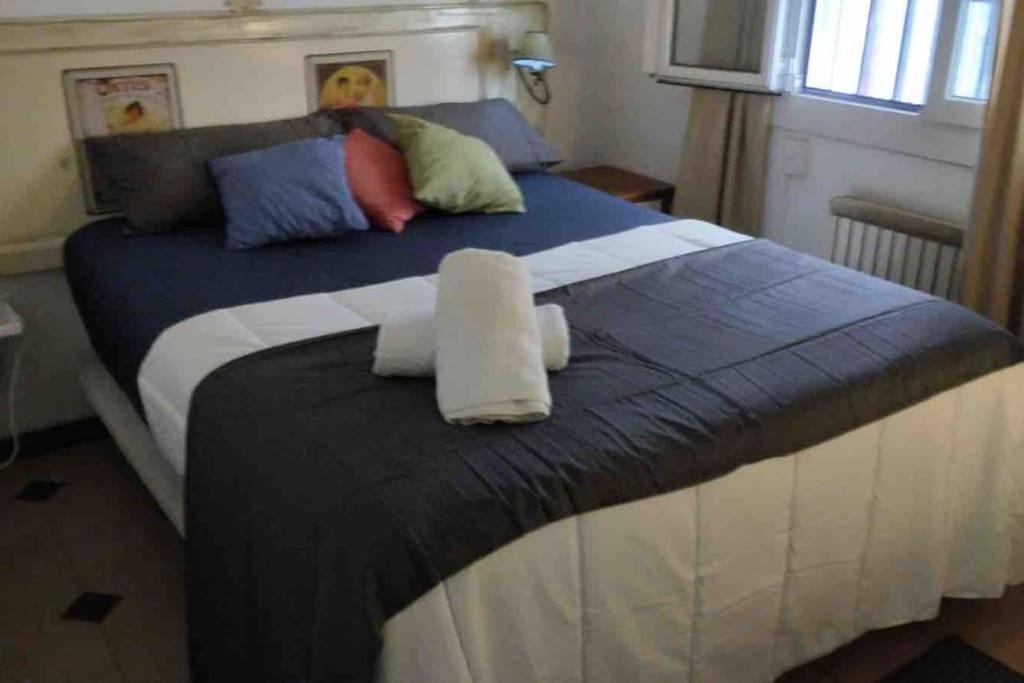 Appartement Gaudi 51 à Barcelone Extérieur photo
