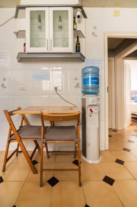 Appartement Gaudi 51 à Barcelone Extérieur photo